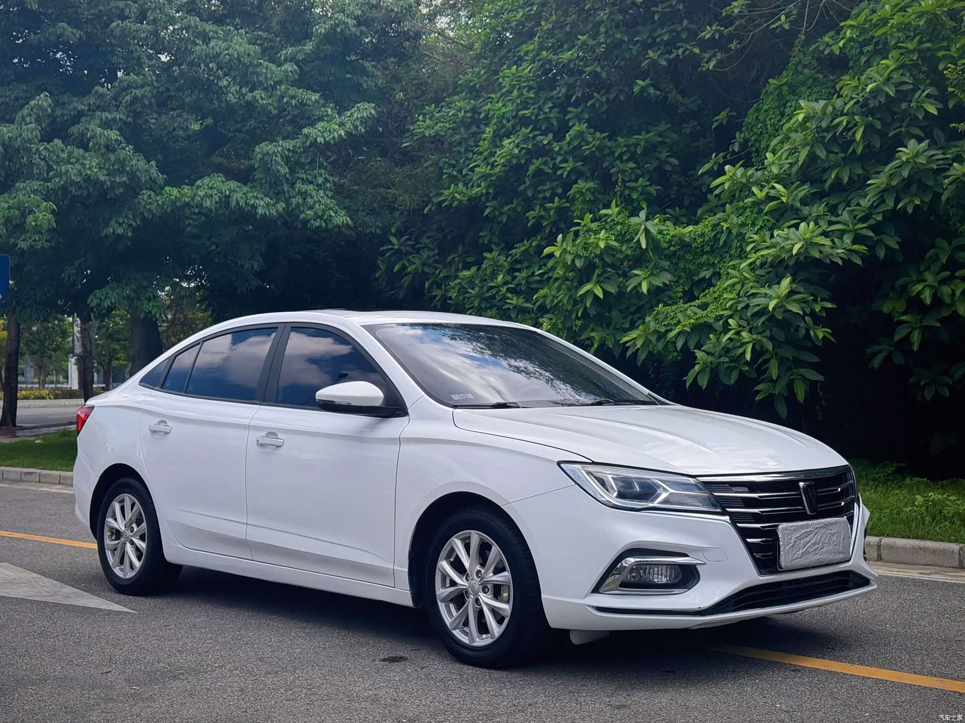 Roewe i5, 2021 3