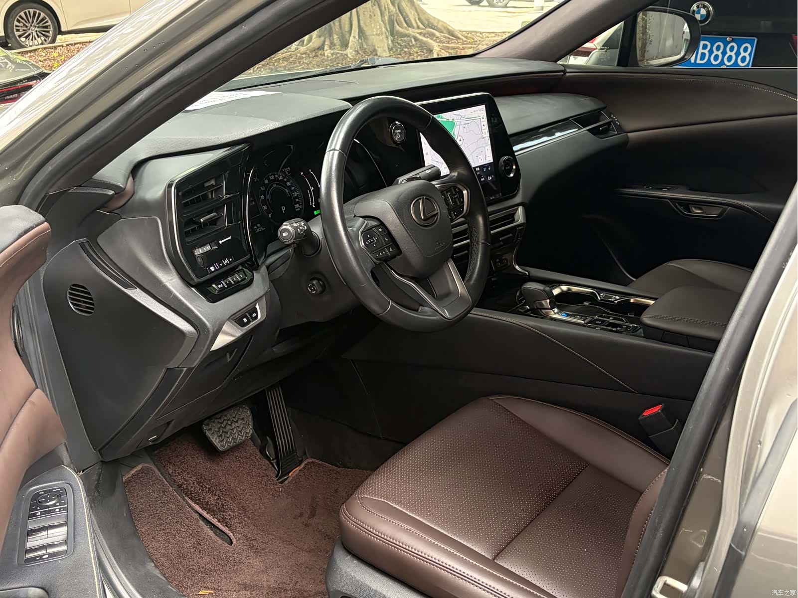 Lexus RX, 2023 7