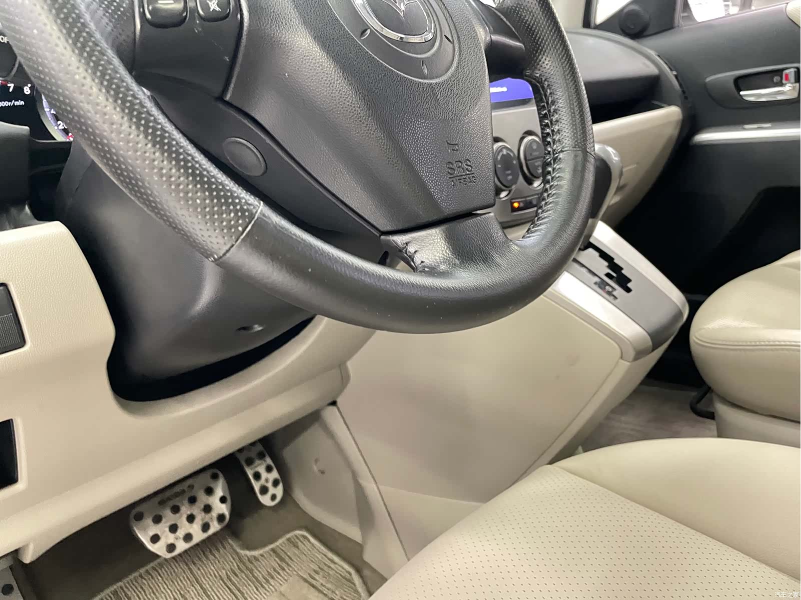 Mazda 5, 2010 21
