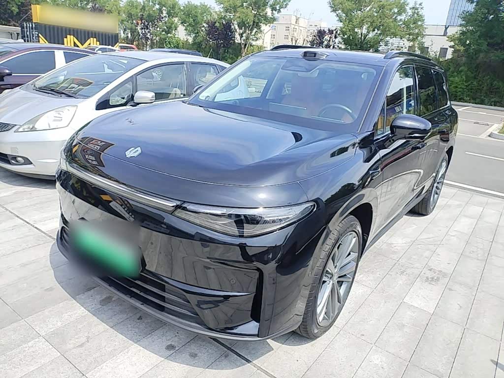 Leapmotor C16