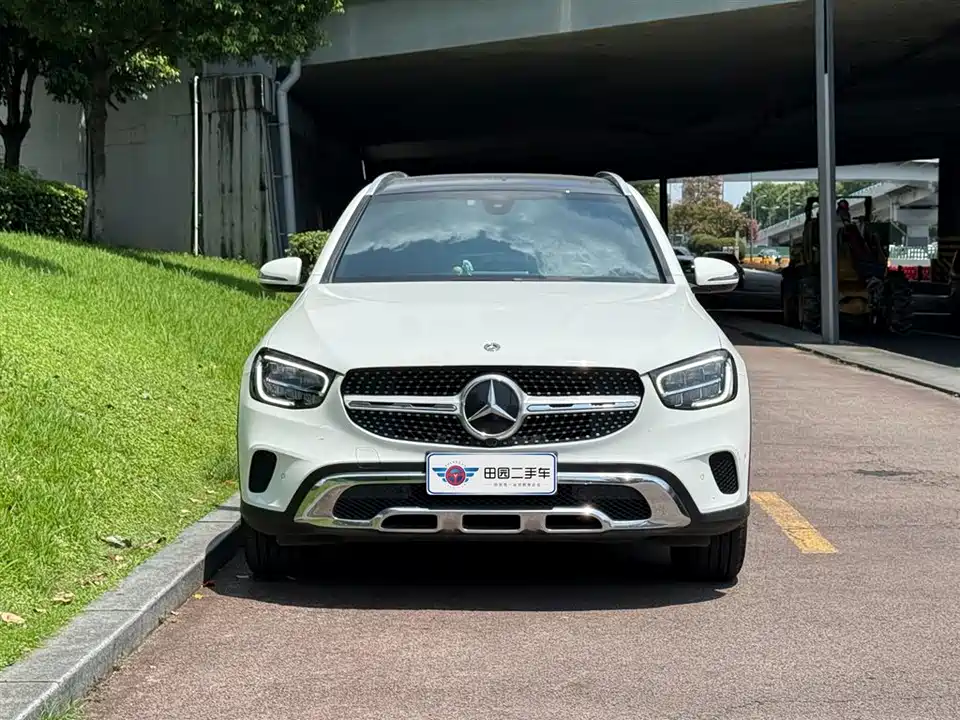 Mercedes-Benz GLC Mercedes-Benz GLC