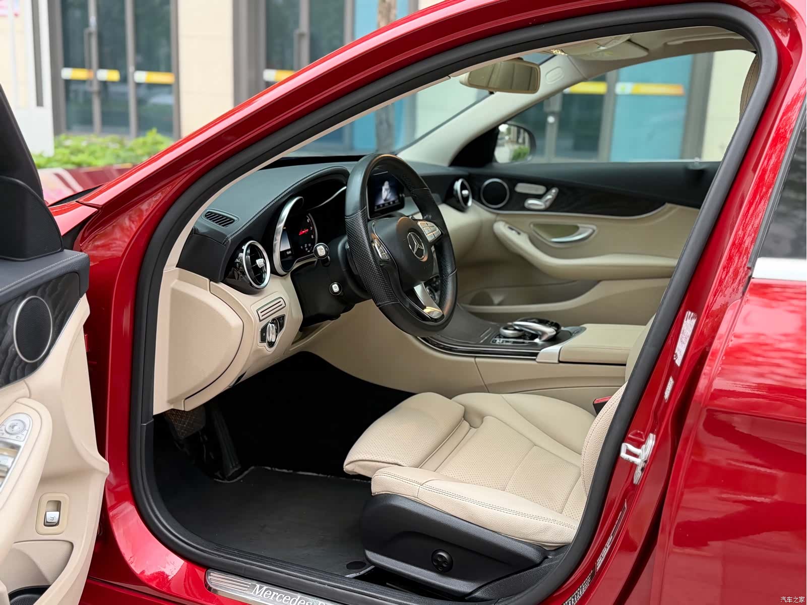 Mercedes-Benz C-Class, 2015 9