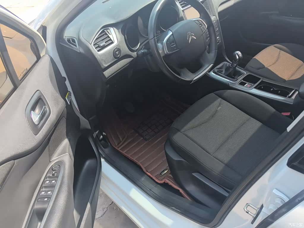 Citroen C4, 2017 16