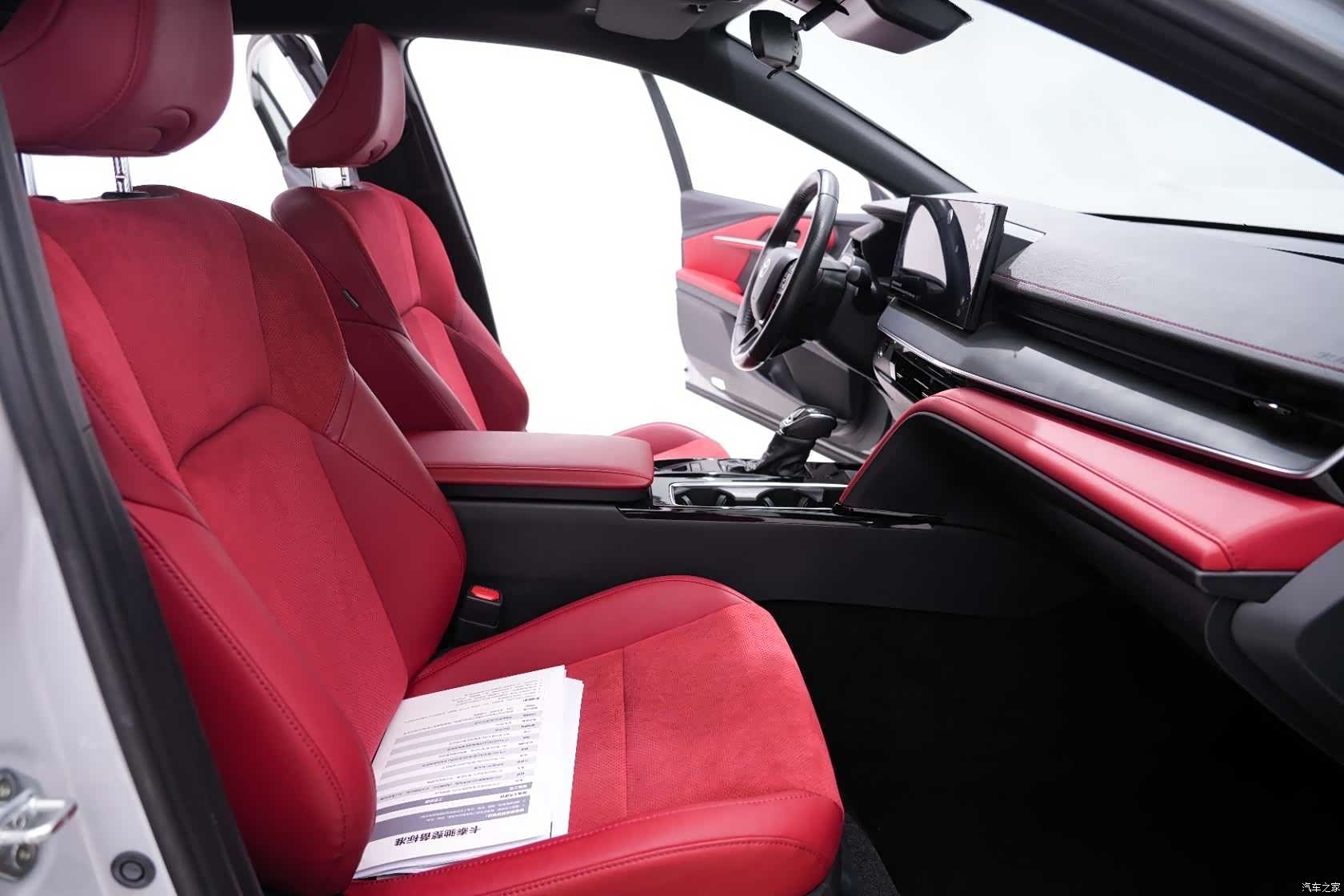 Toyota Camry, 2024 18