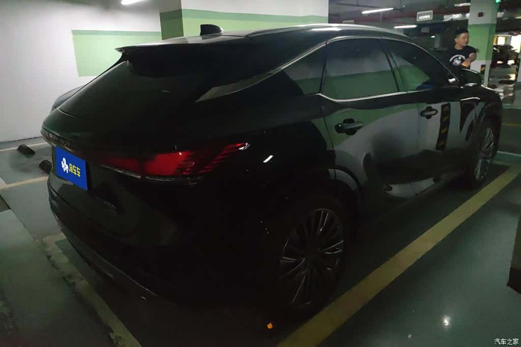 Lexus RX, 2026 3