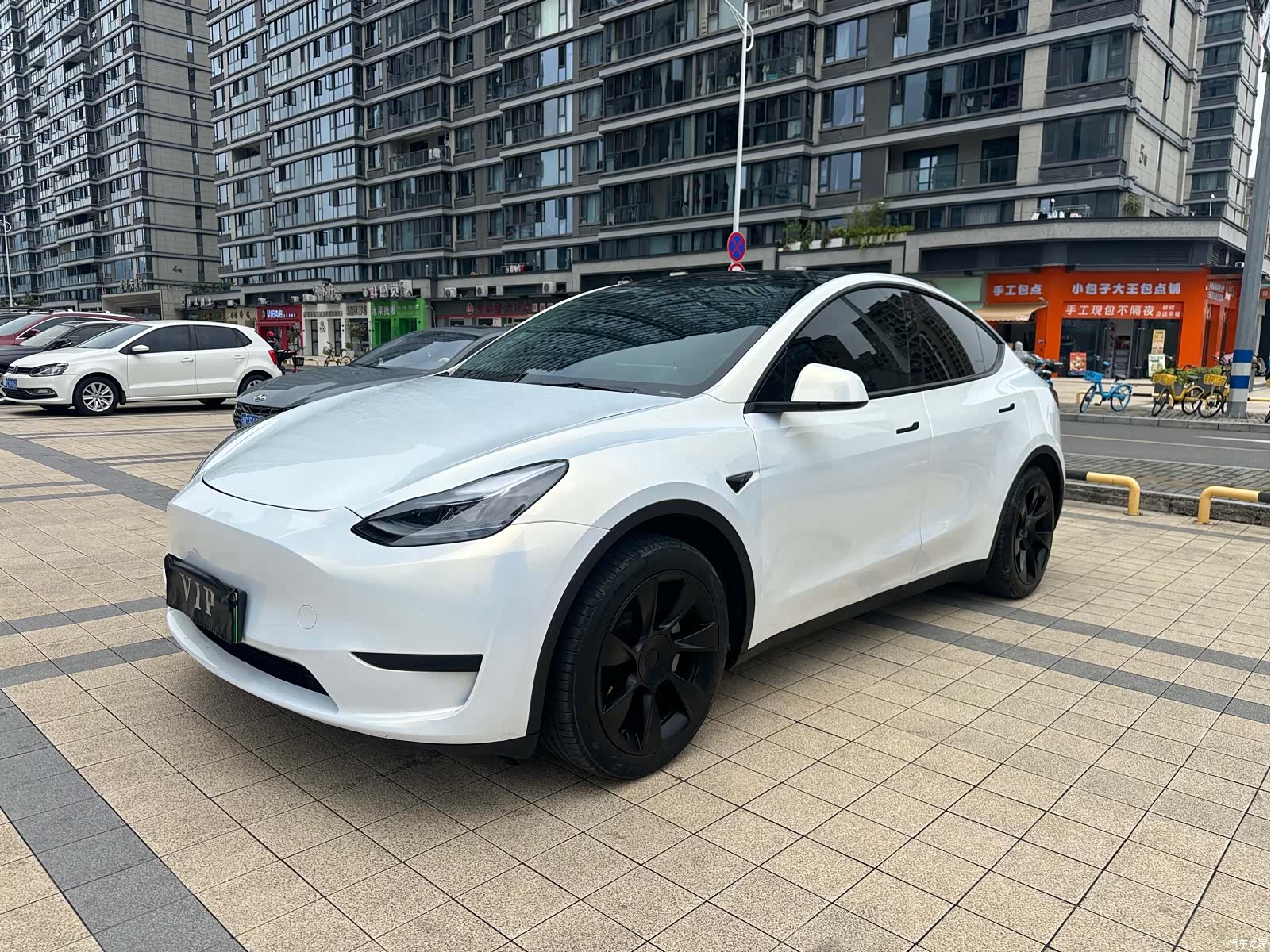 Tesla Model Y, 2024 3
