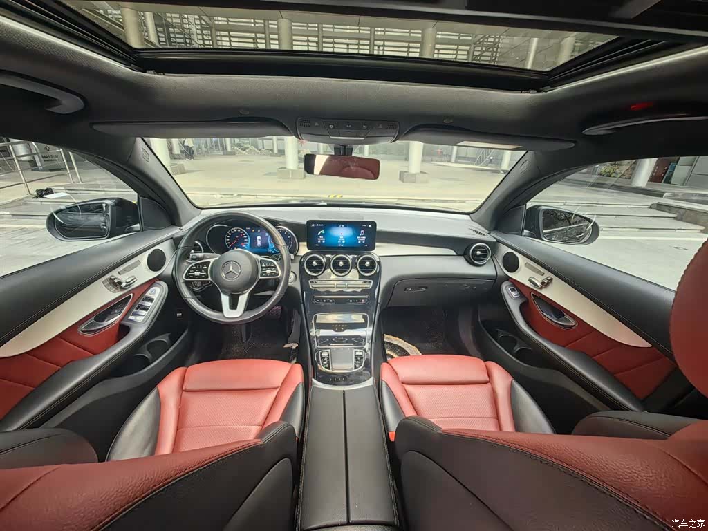 Mercedes-Benz GLC, 2022 10