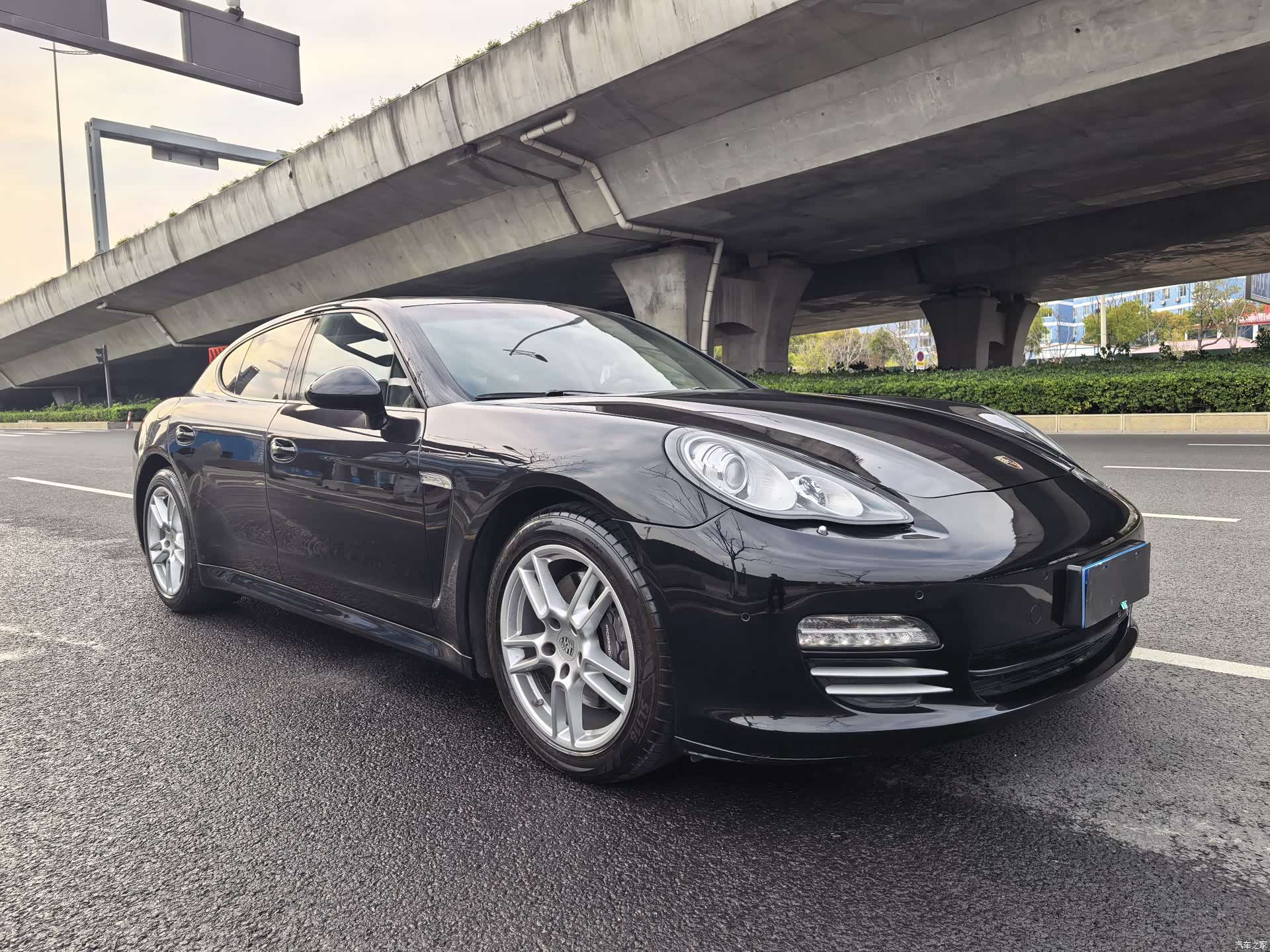 Porsche Panamera, 2012 3