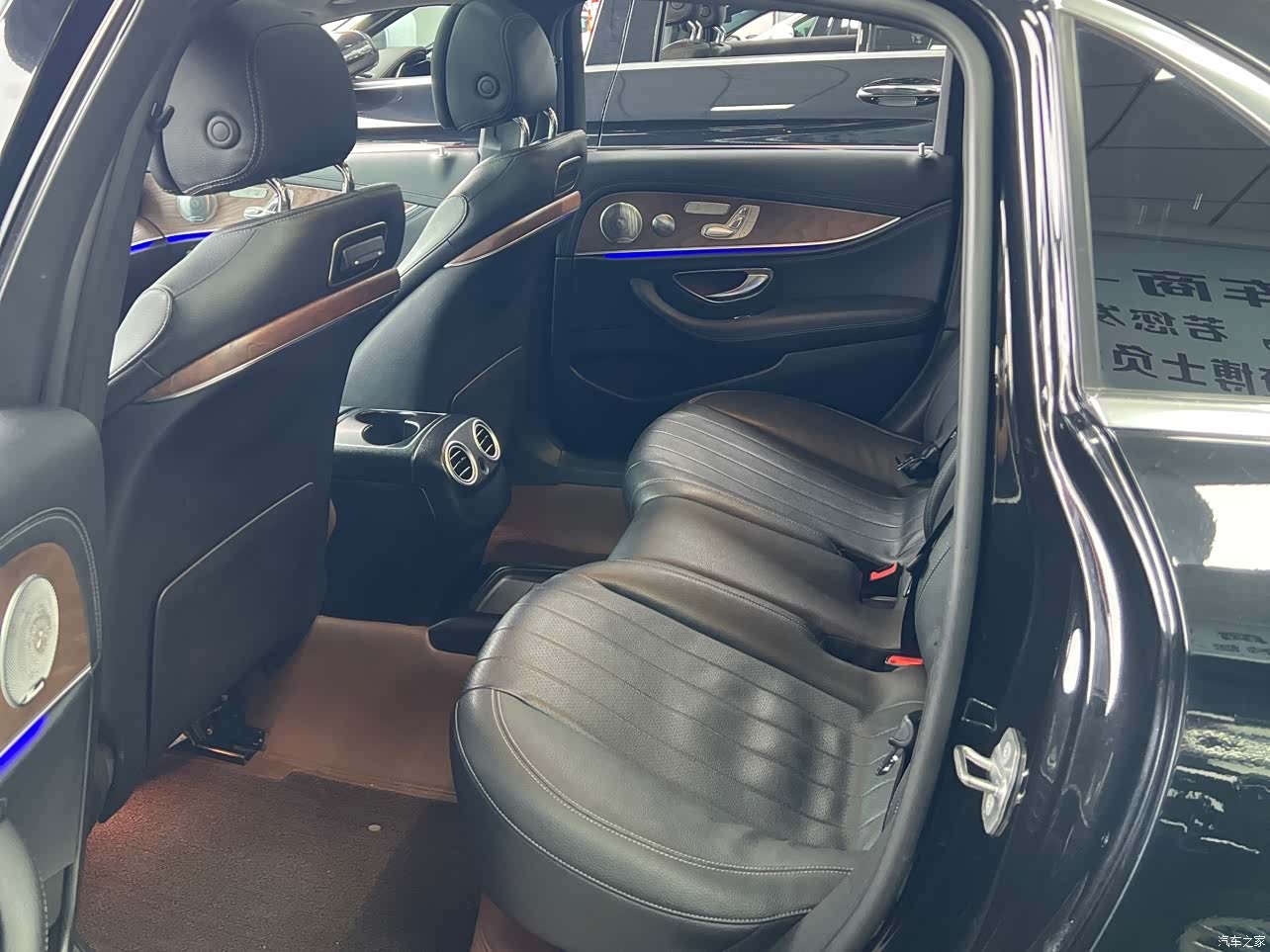 Mercedes-Benz E-Class, 2019 6