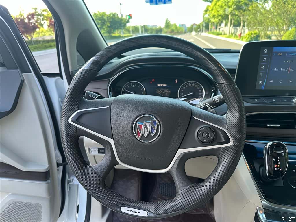 Buick GL8, 2024 7