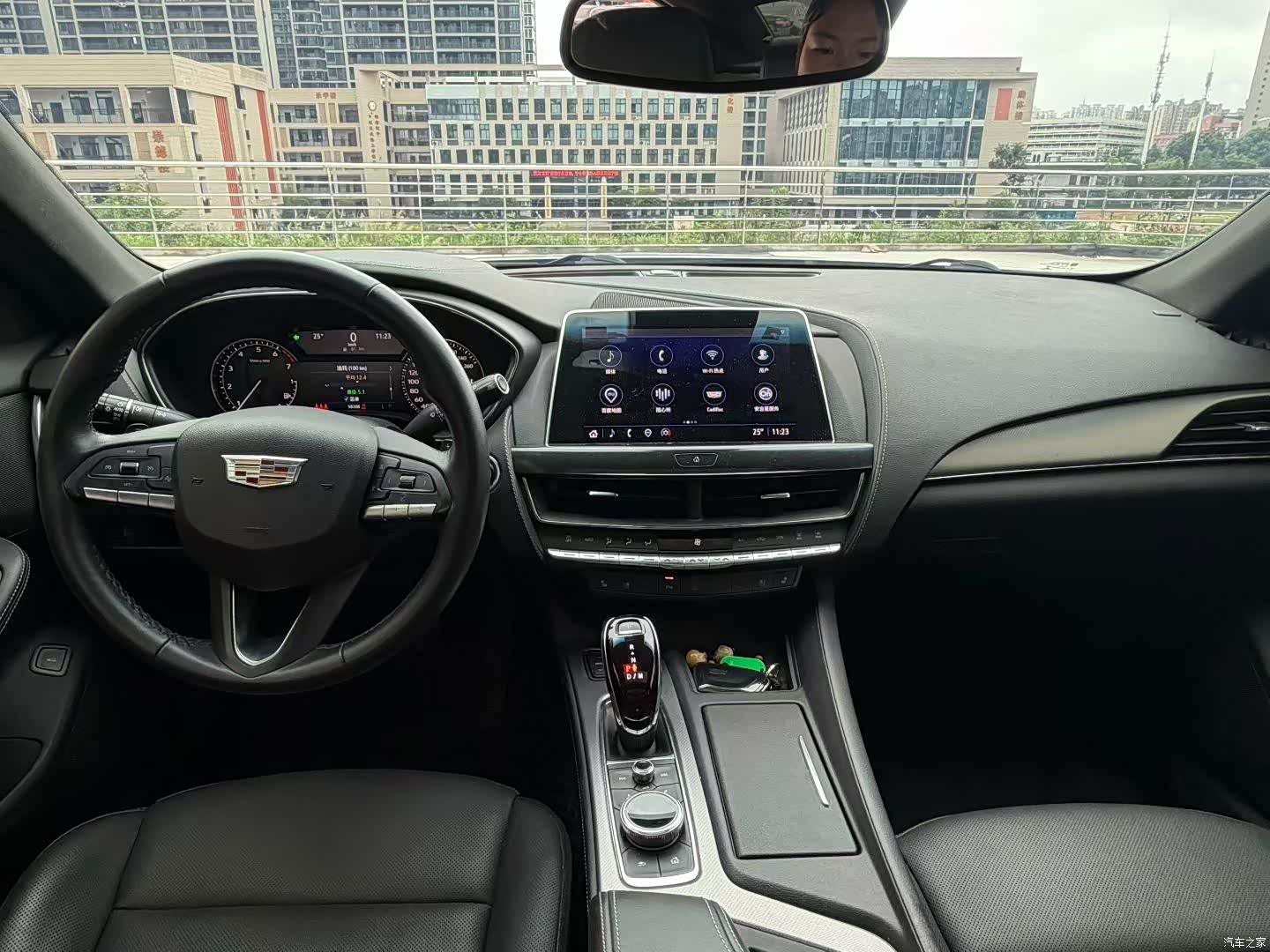 Cadillac CT5, 2022 все фото