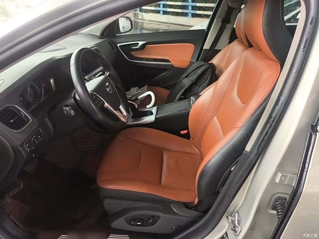 Volvo S60, 2016 11