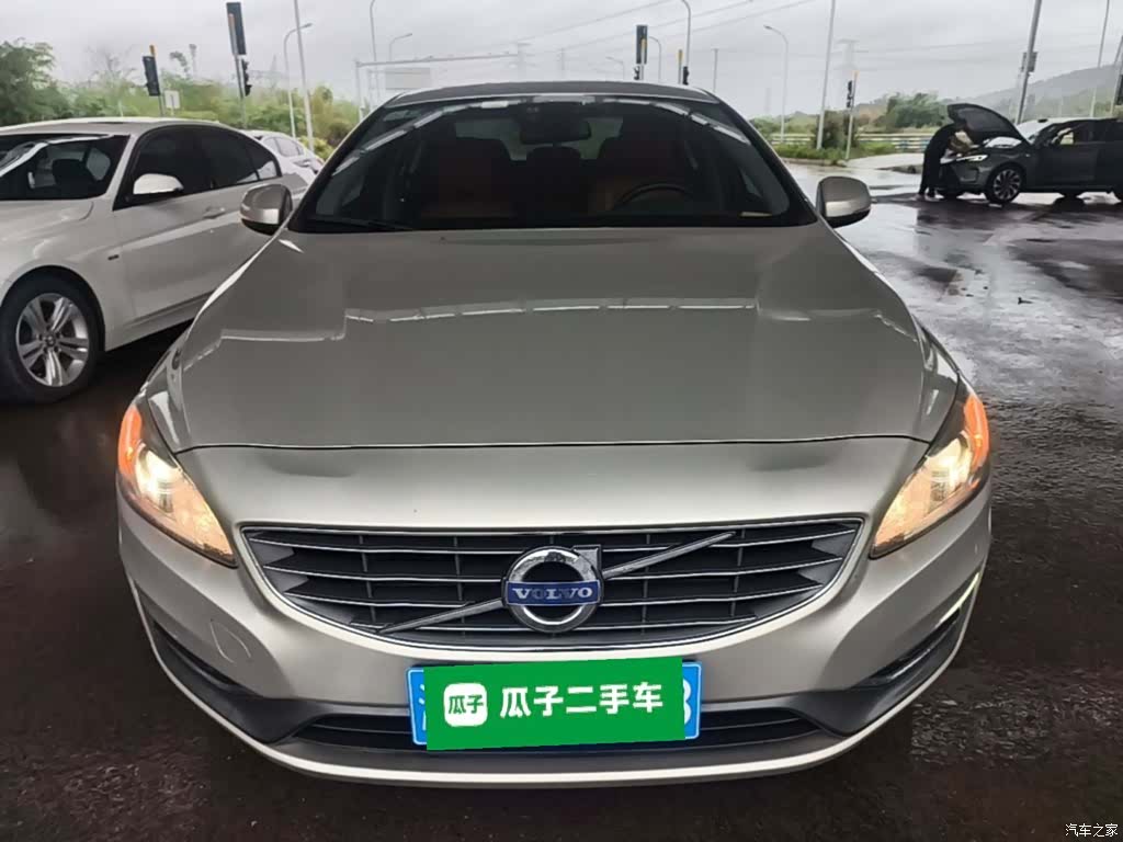 Volvo S60, 2016 3