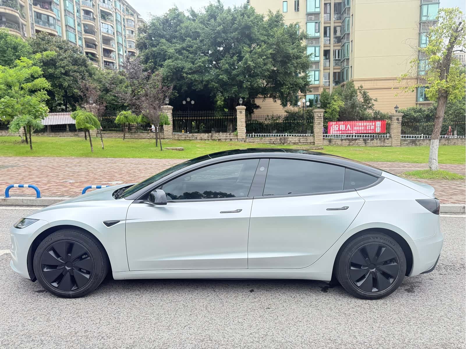 Tesla Model 3, 2024 24