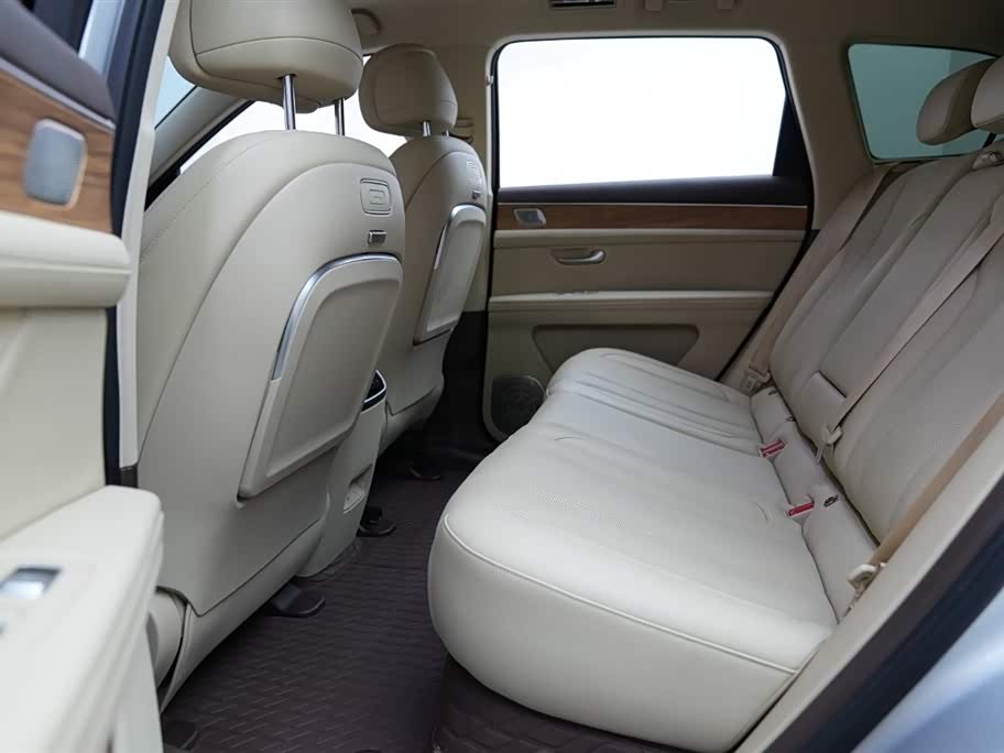 AITO Ask the world M7