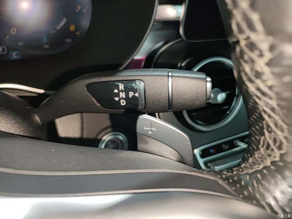 Mercedes-Benz C-Class, 2021 10