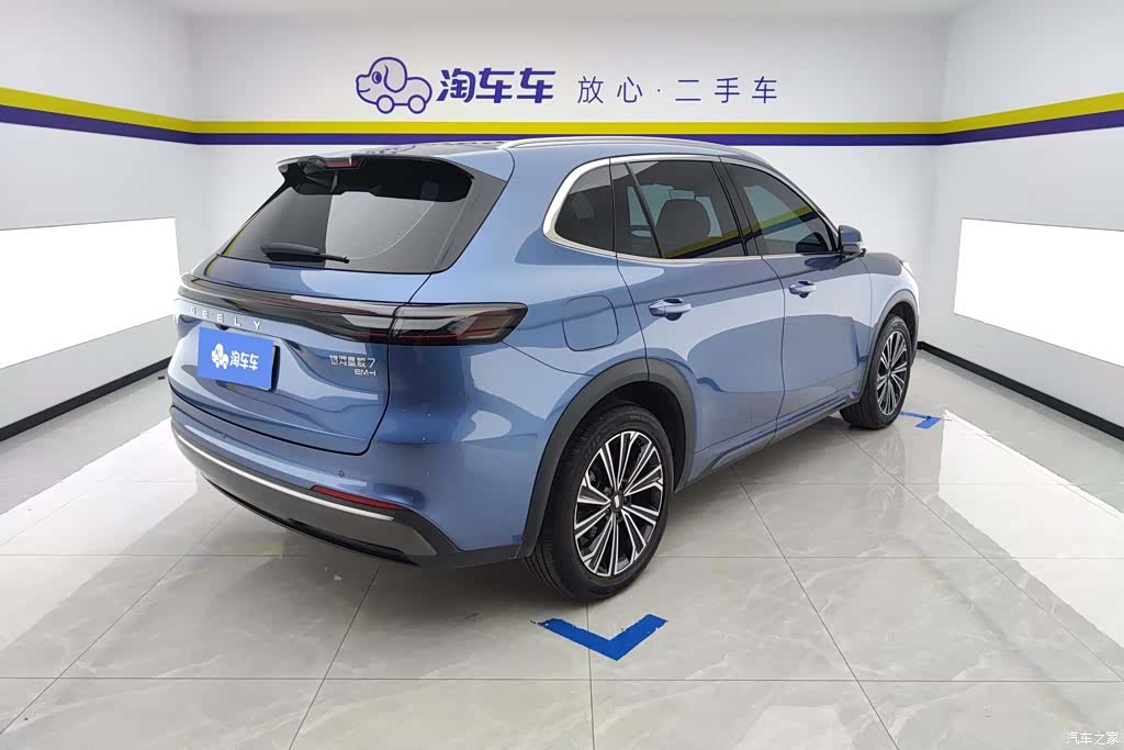 Geely 7, 2025 3