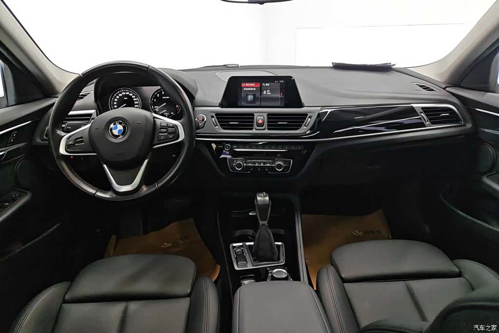 BMW 1 Series, 2019 12