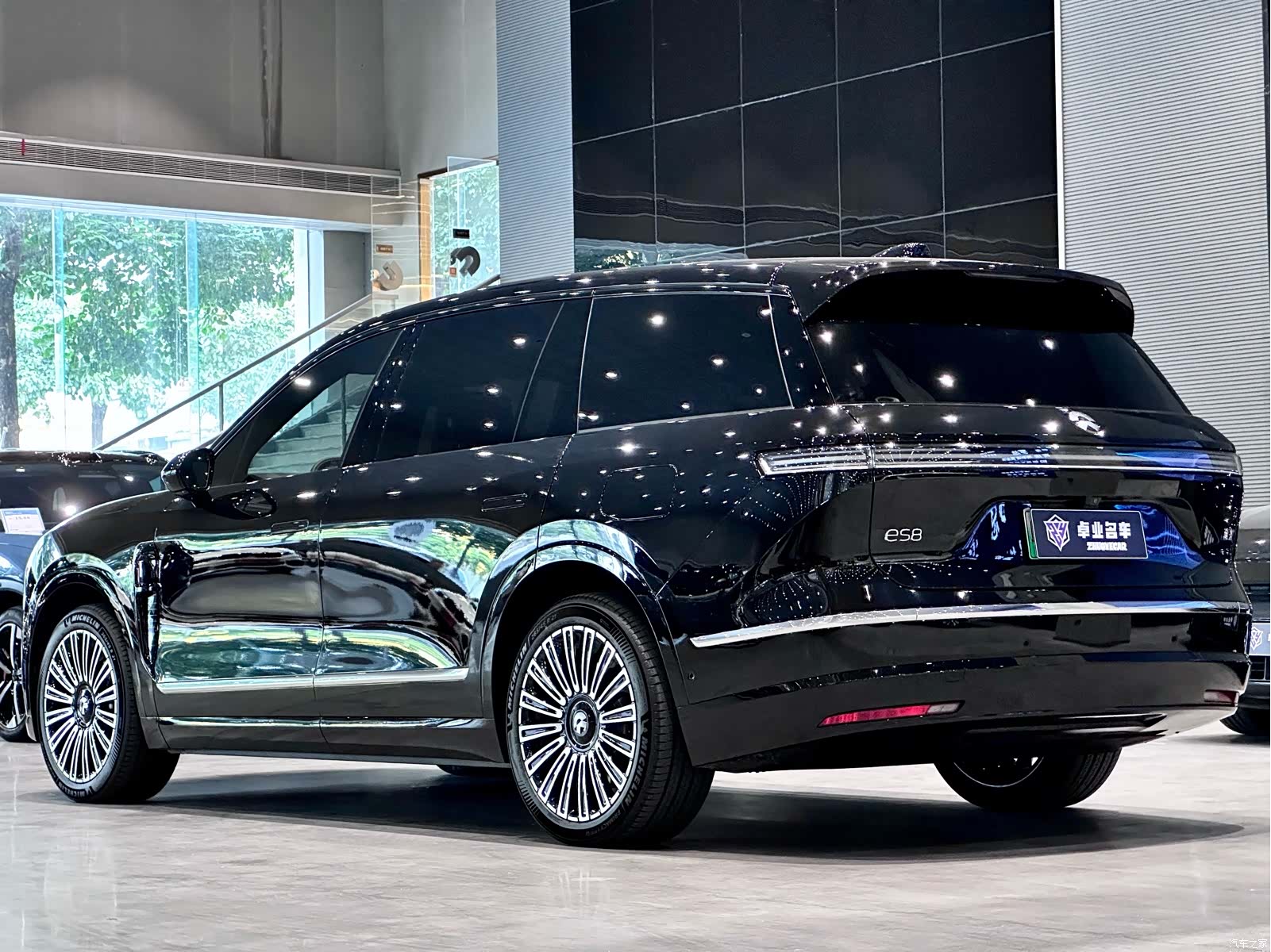 NIO ES8, 2026 3