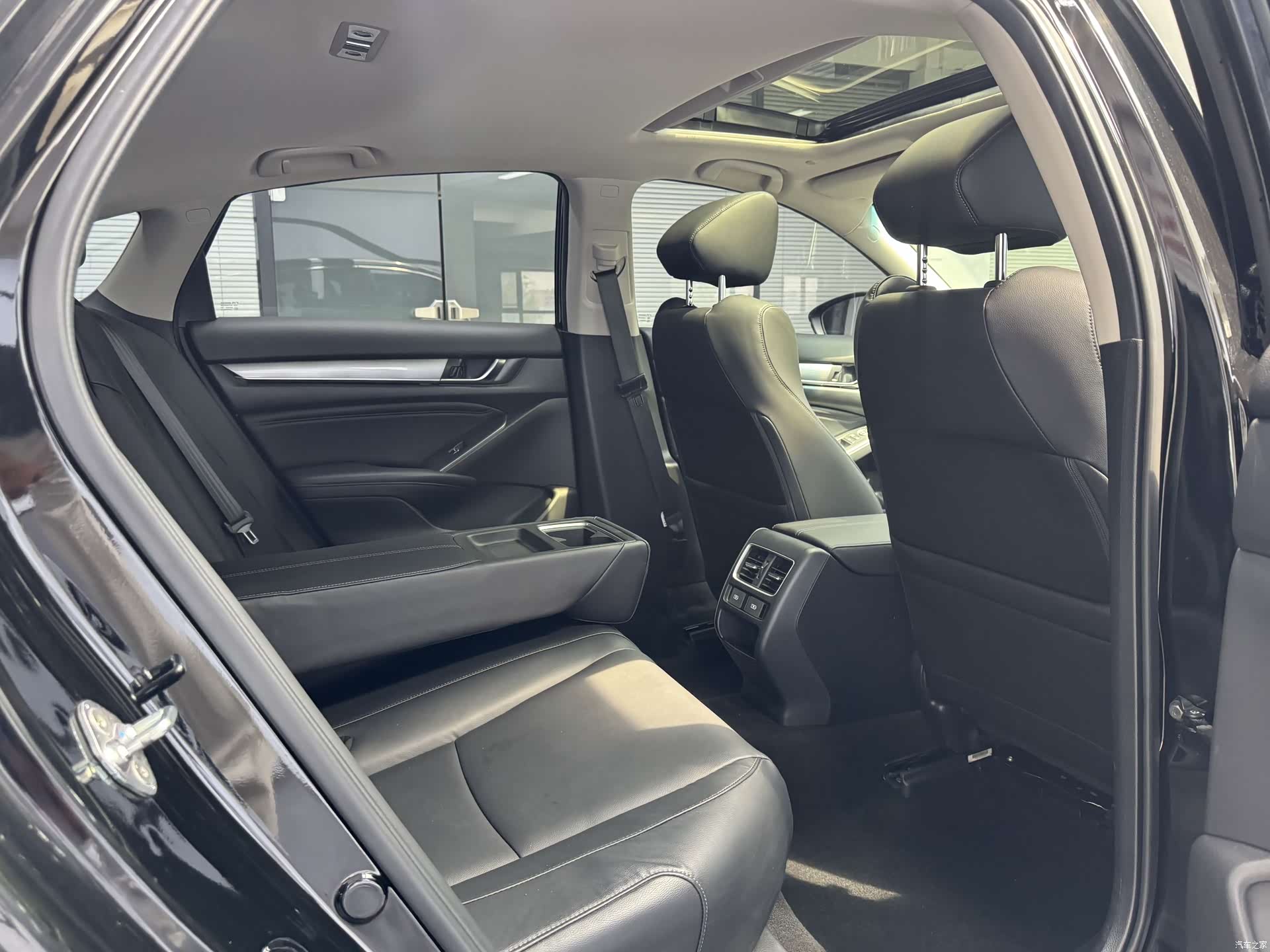 Honda Accord, 2022 13