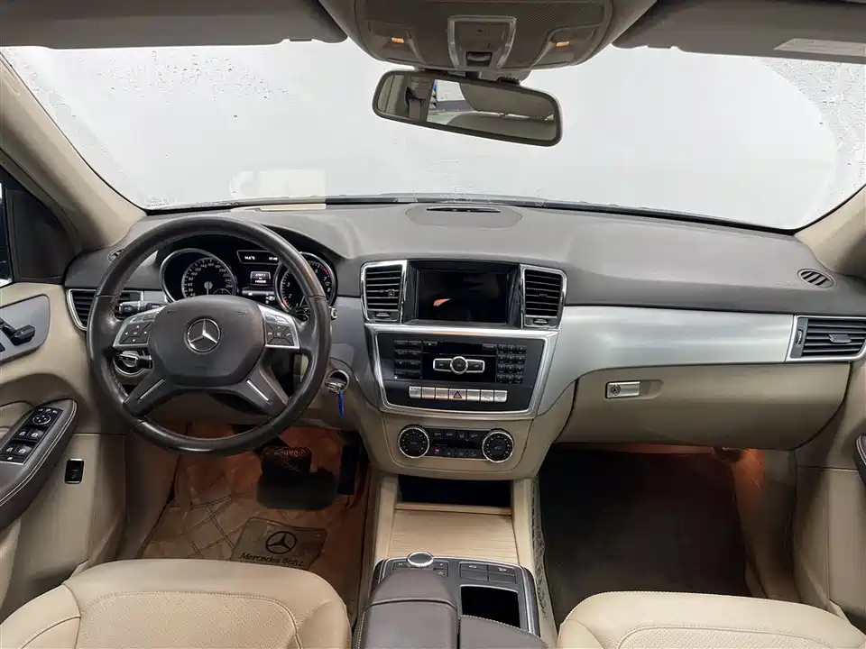 Mercedes-Benz M class