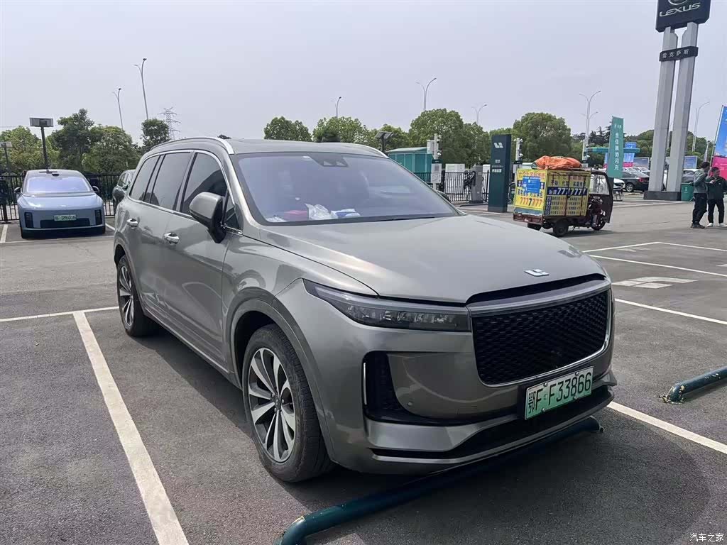 Li Auto ONE, 2021 1