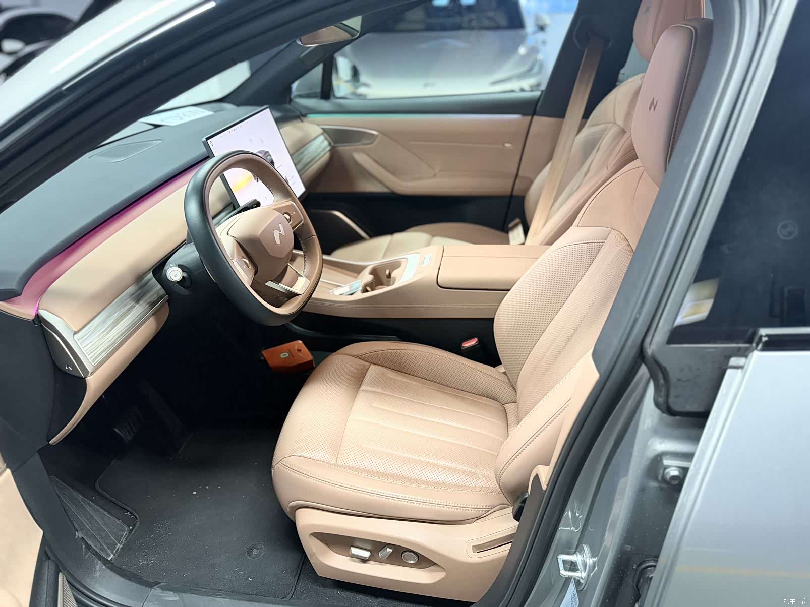 NIO L60, 2025 11