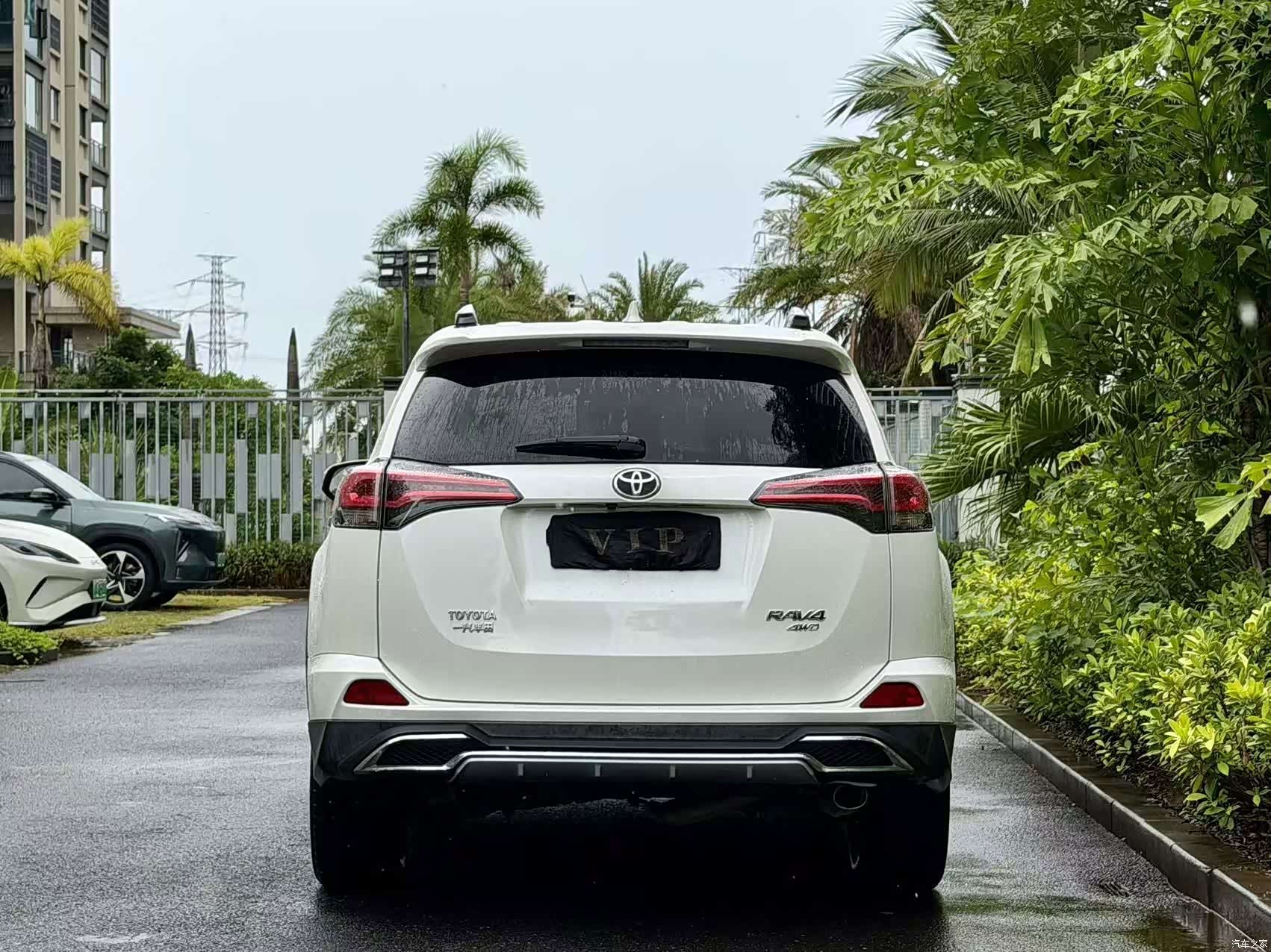 Toyota RAV4, 2017 8