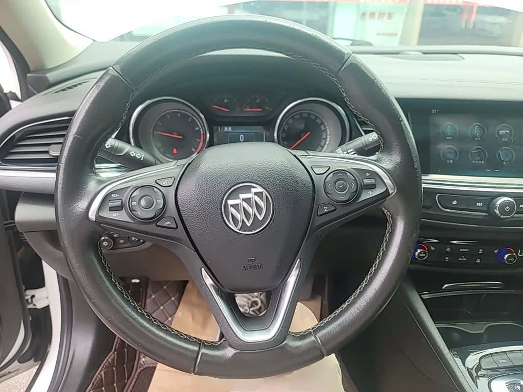 Buick Regal, 2020 11