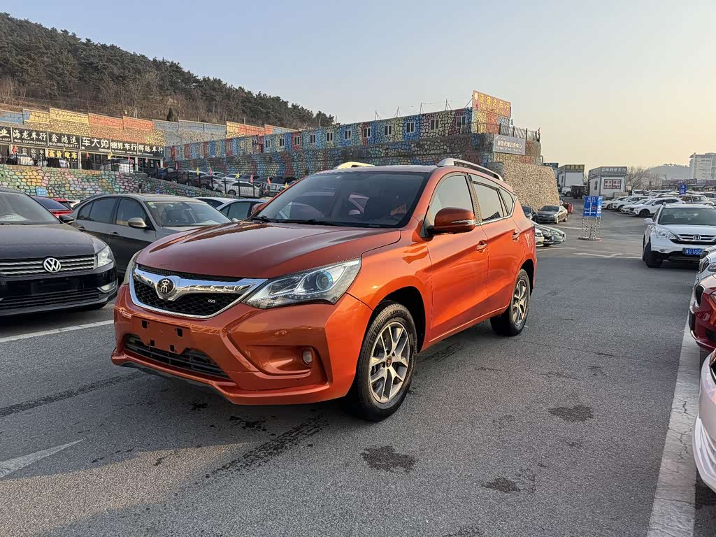 BYD Song