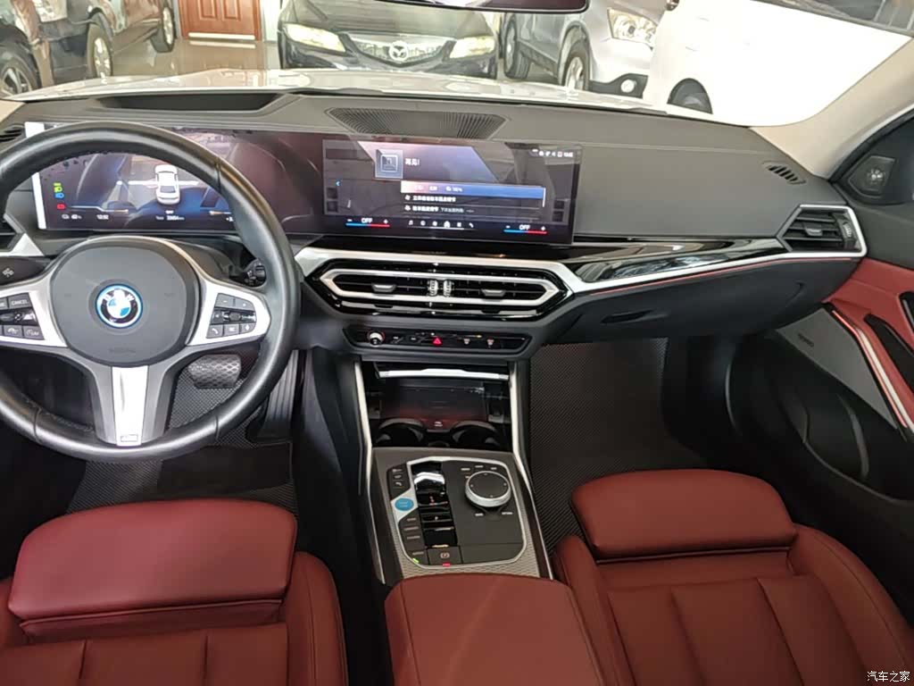 BMW i3, 2024 10