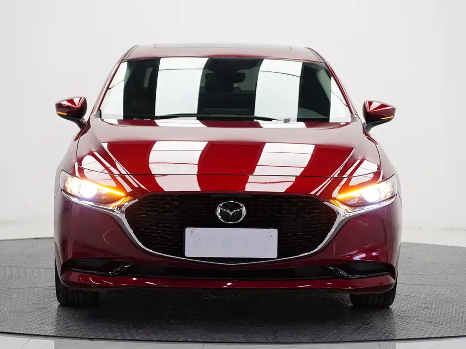 Mazda 3 Angkesaila