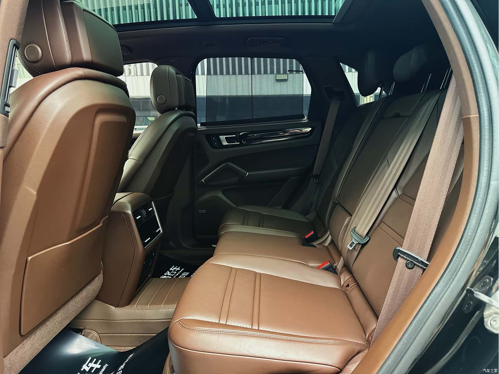 Porsche Cayenne, 2022 11