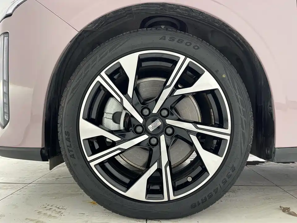 Geely Galaxy Galaxy L6