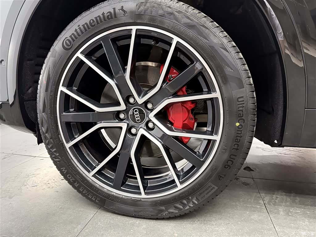 Audi Q5L, 2025 18