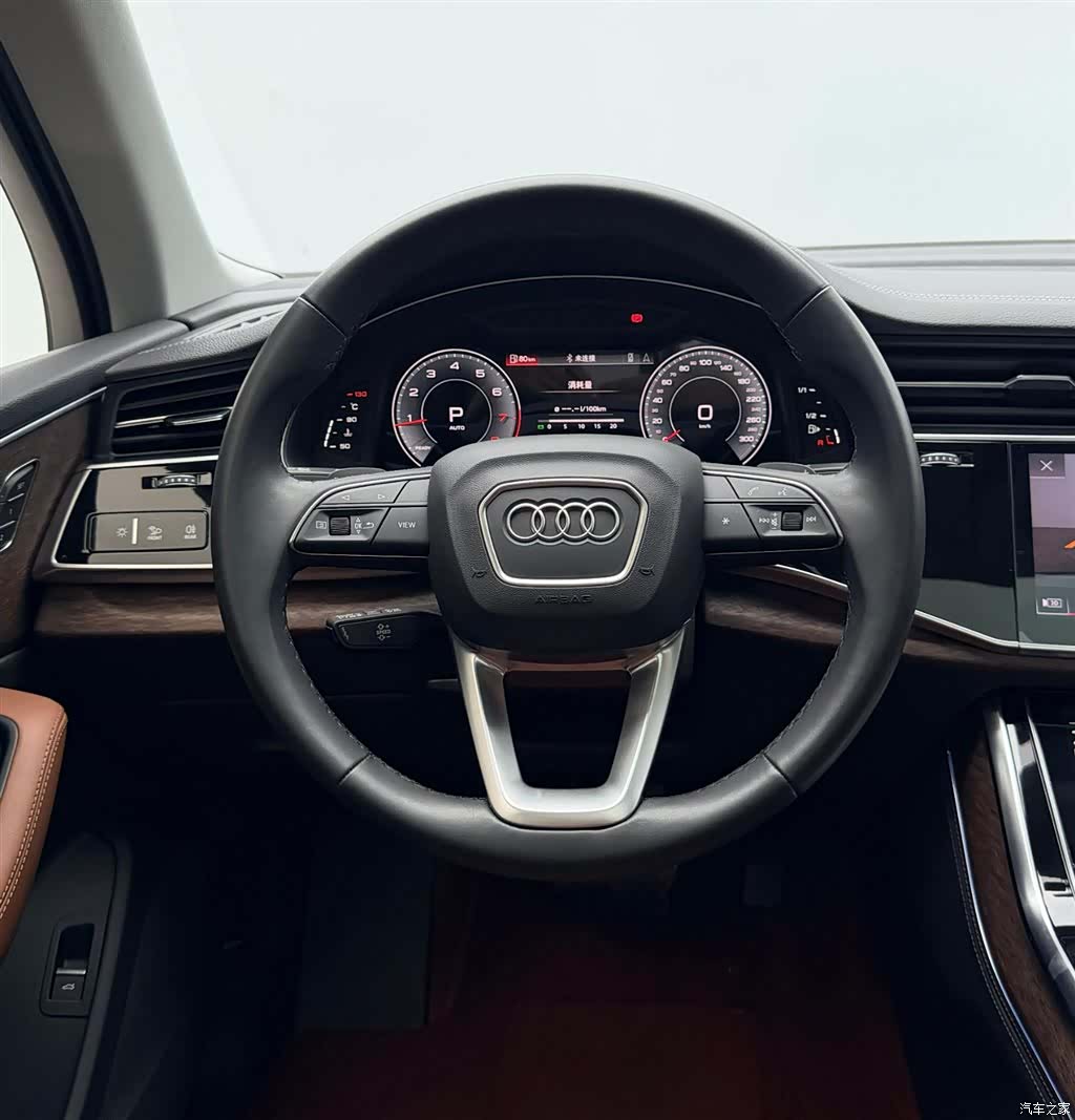 Audi Q7, 2024 8