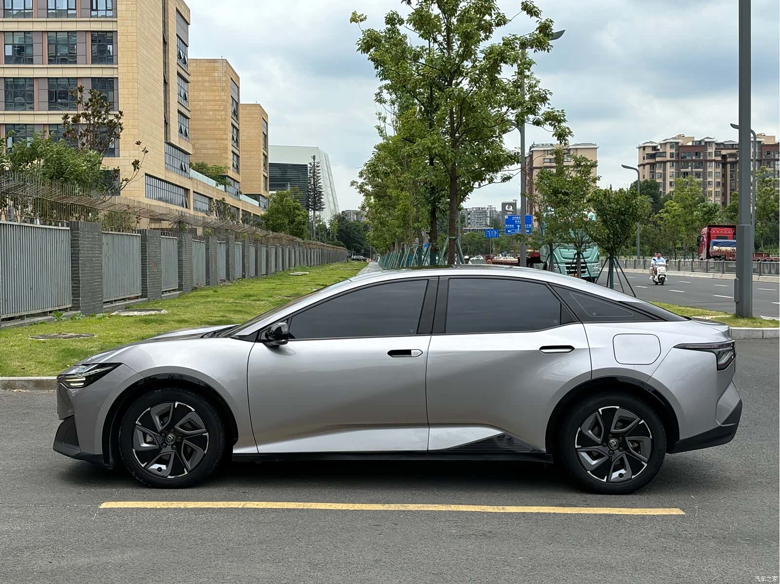 Toyota bZ3, 2024 12
