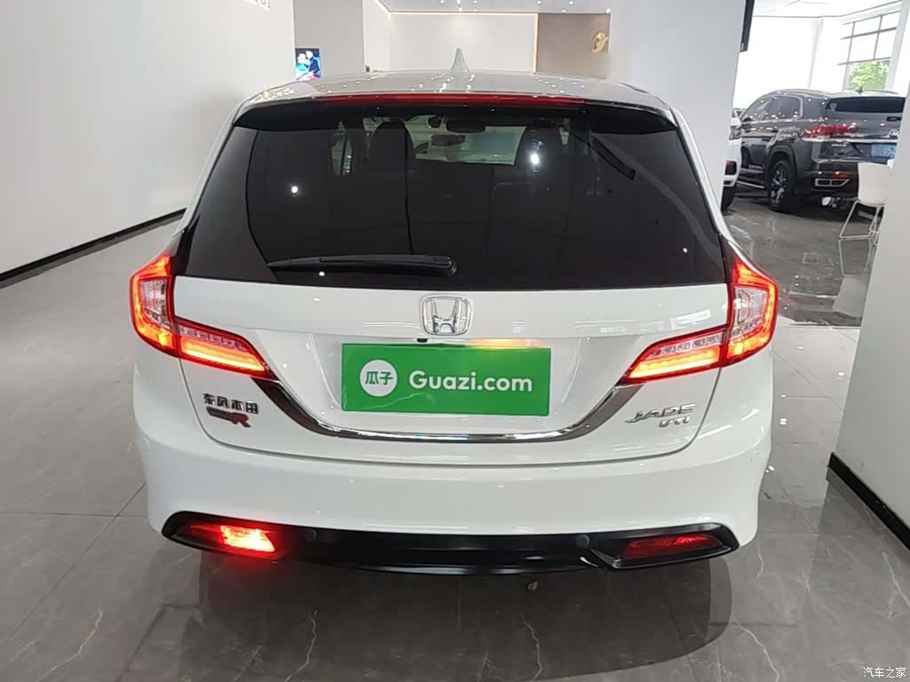 Honda Jade, 2016 6