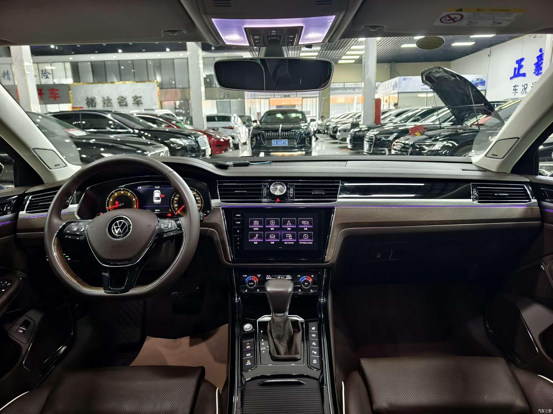 Volkswagen Phideon, 2022 все фото