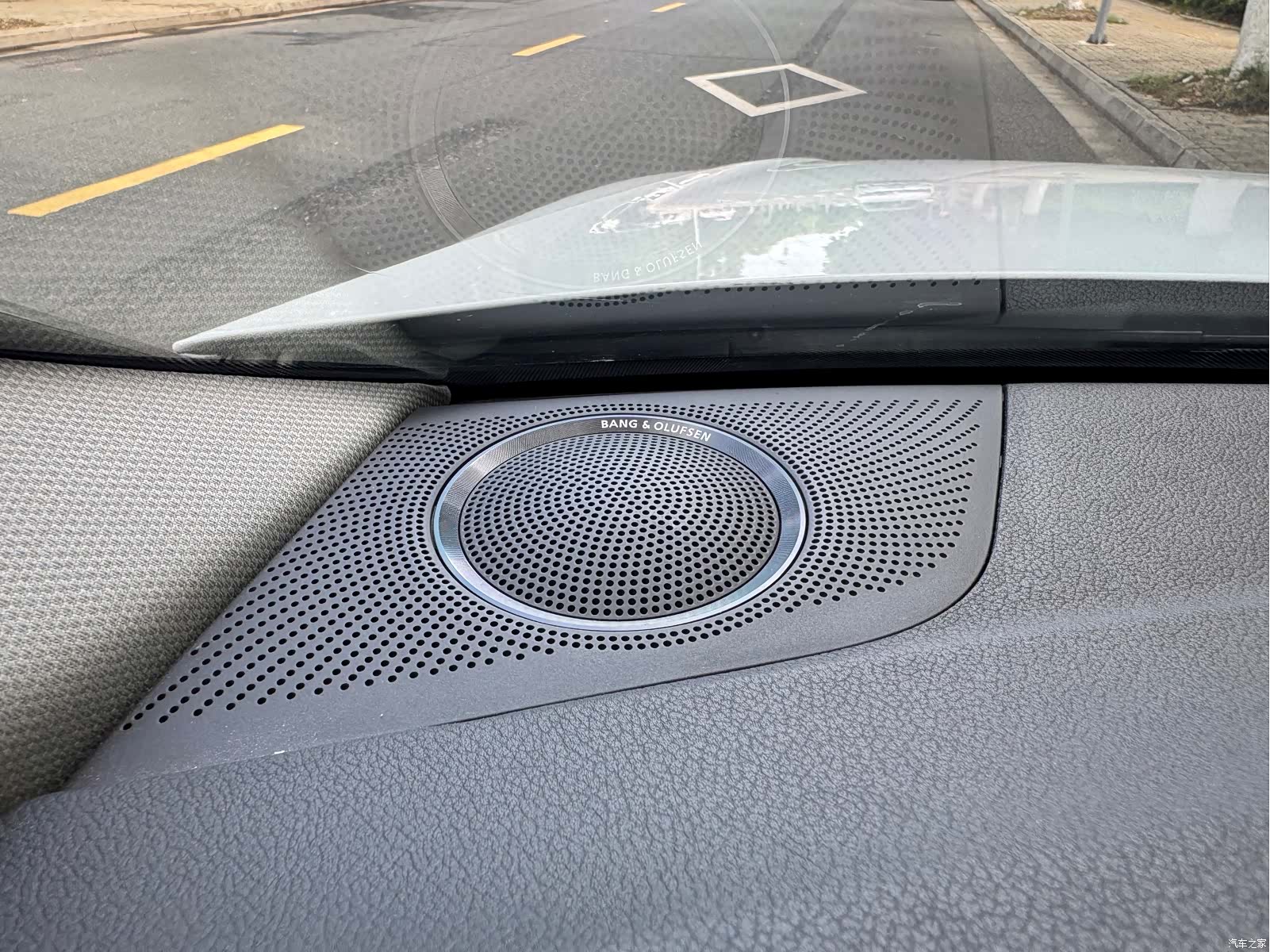 Audi A4, 2015 8