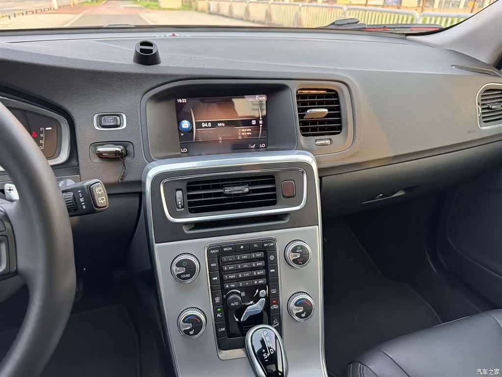 Volvo V60, 2018 6
