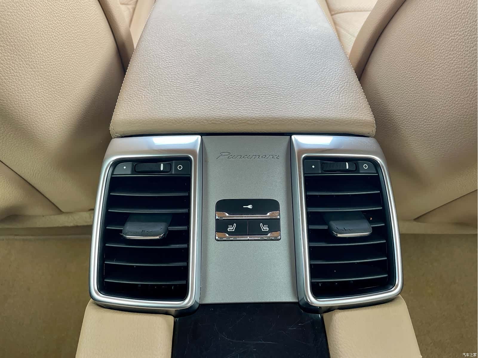 Porsche Panamera, 2011 6