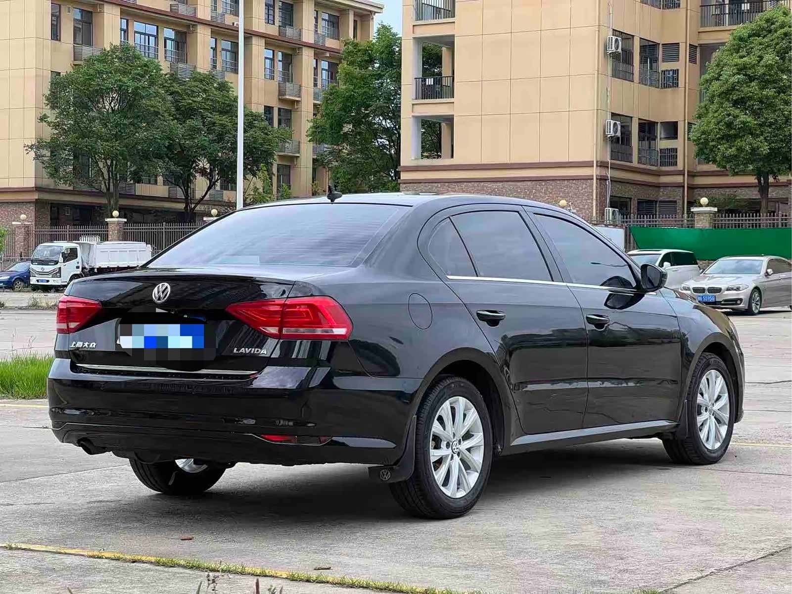 Volkswagen Lavida, 2016 все фото