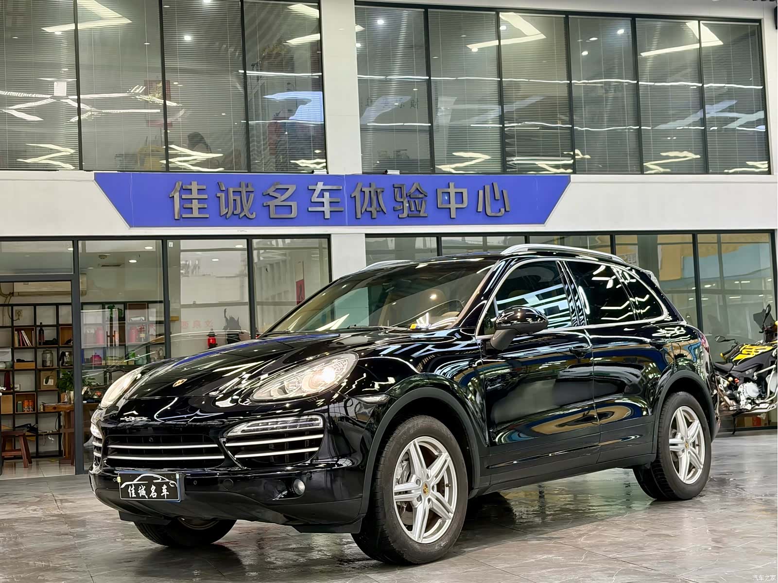 Porsche Cayenne, 2014 1