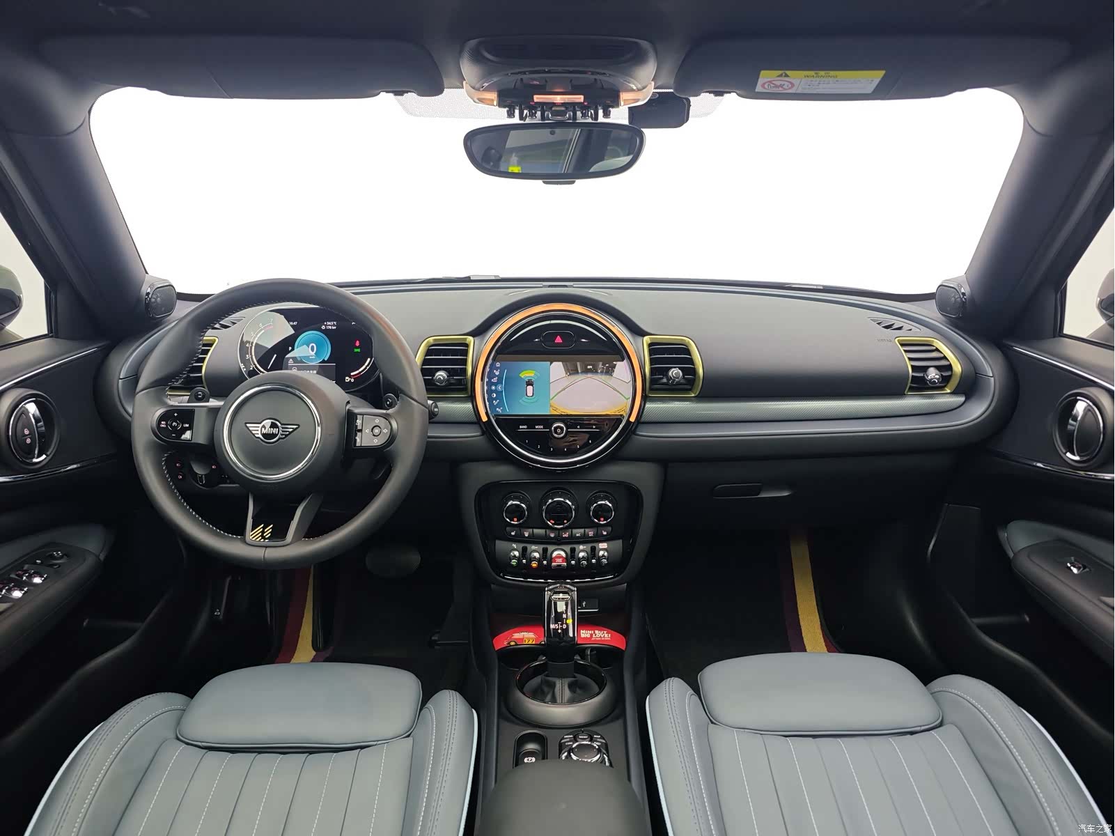 Mini Clubman, 2023 13