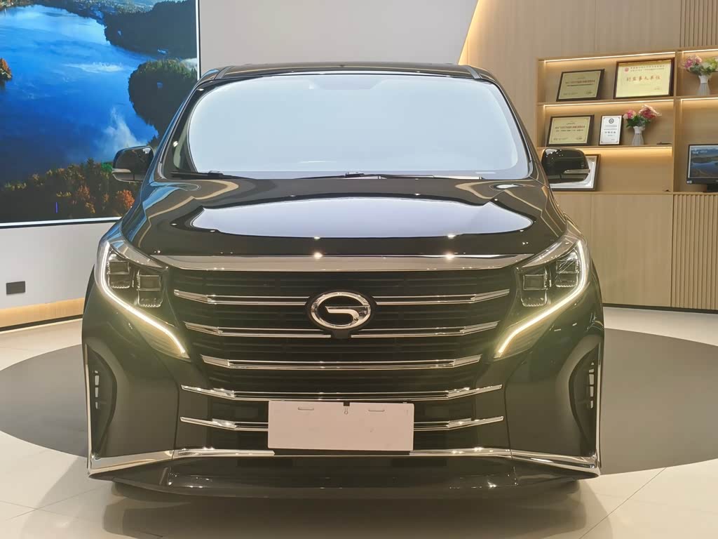GAC M8