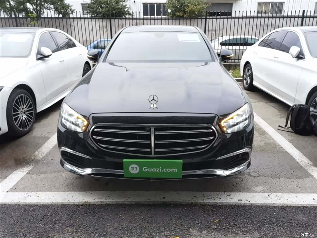 Mercedes-Benz E-Class, 2021 3