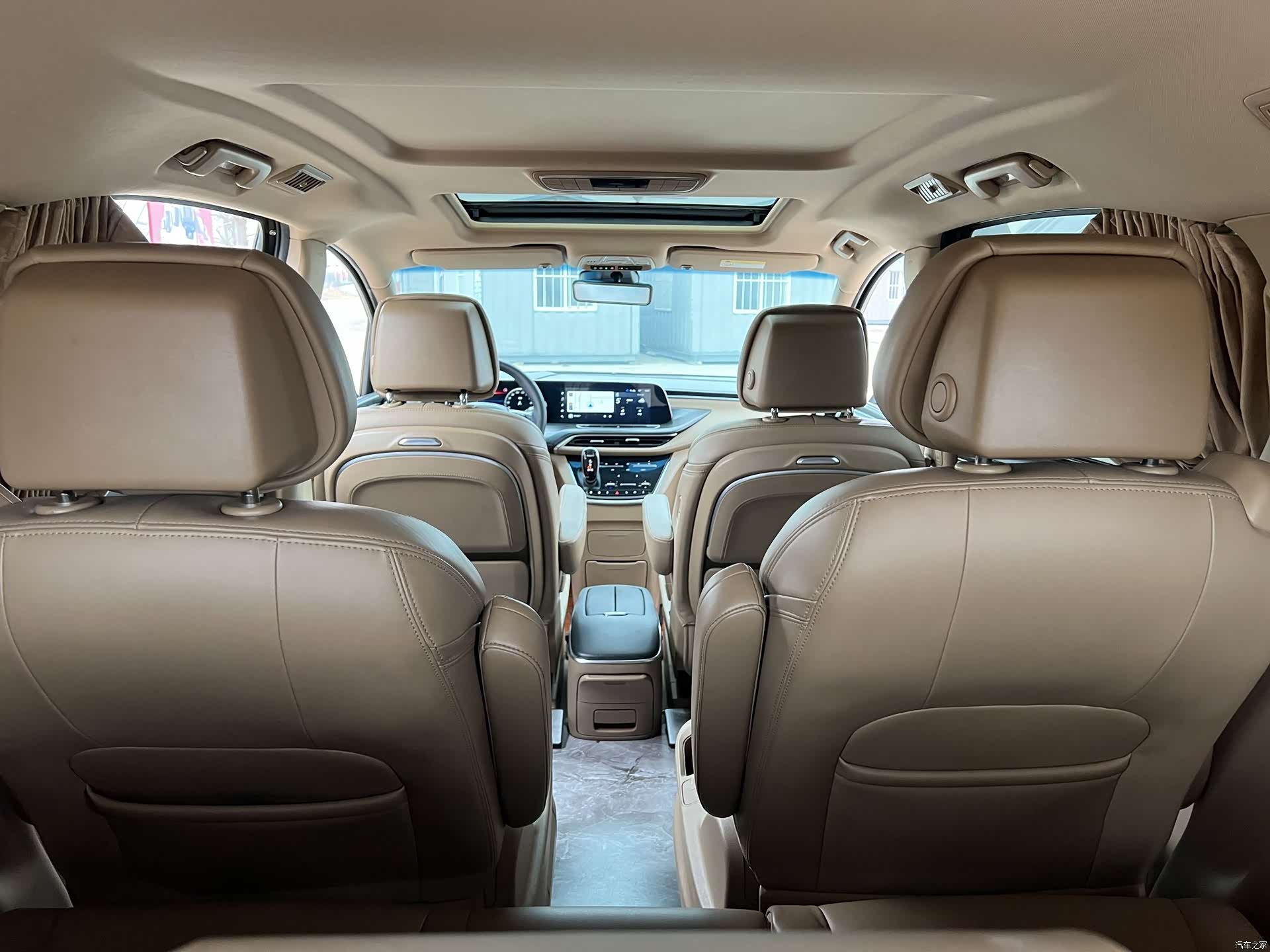 Buick GL8, 2021 4
