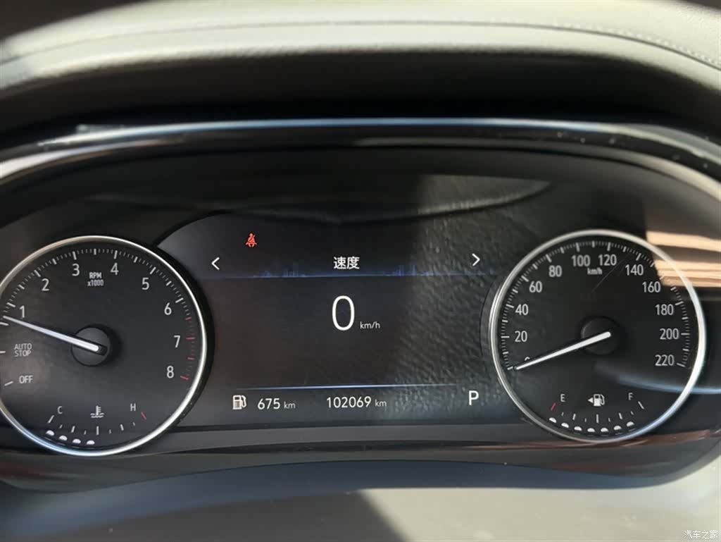 Buick GL8, 2023 8