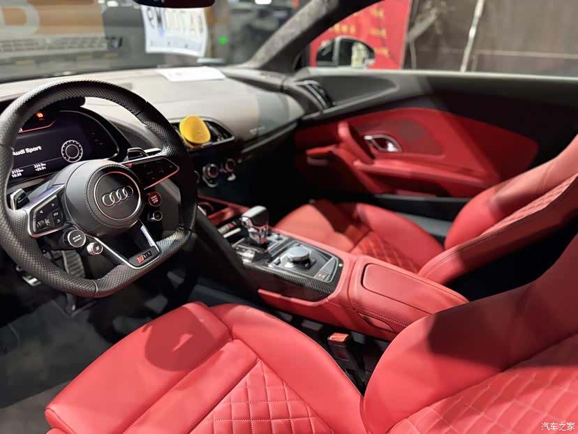 Audi R8, 2023 все фото